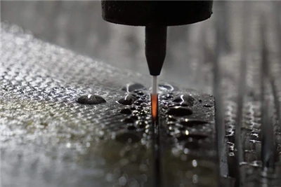 Gelecekte termoplastik karbon fiber laminatlar ultra hızlı besleme yöntemleri...